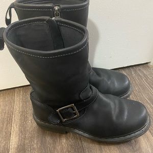 Dr Marten Engineer Boots W9